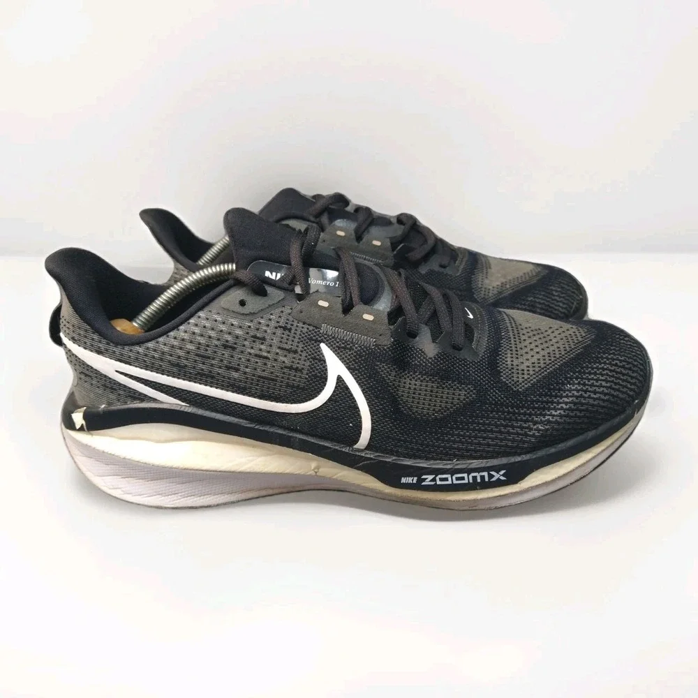 Nike Air Zoom Vomero 17‎ Mens Running Shoes Black White FB1309-004 Size 11